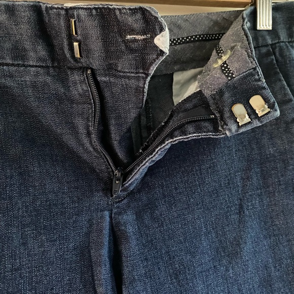 Banana Republic Capris Pants - Picture 3 of 4